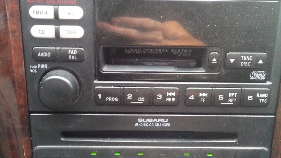 Subaru Legacy Outback 5