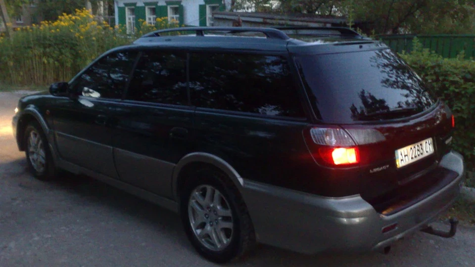 Subaru Legacy Outback 2