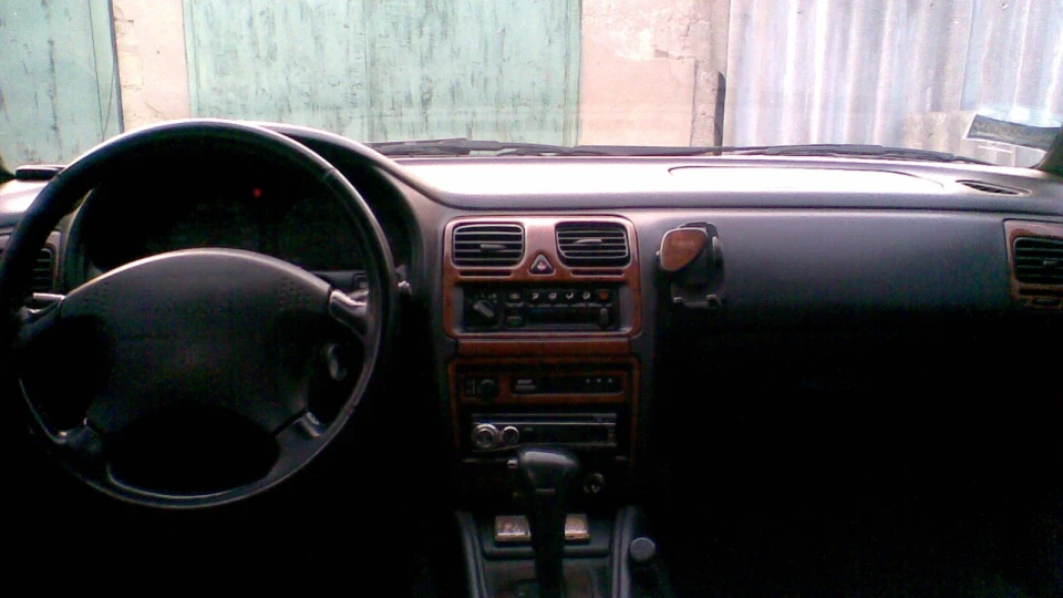 Subaru Legacy Outback 5