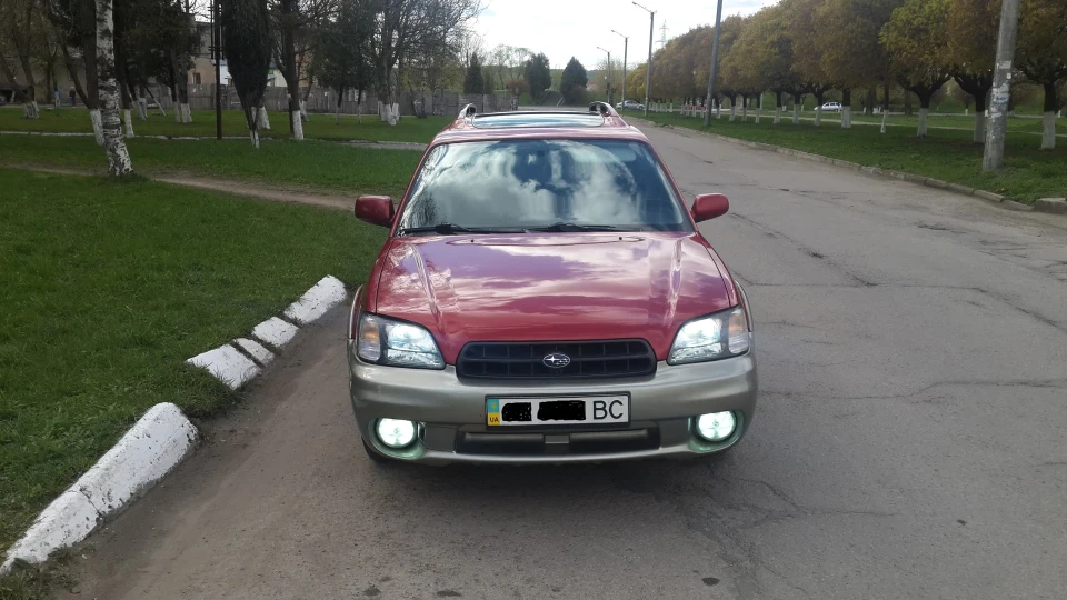 Subaru Legacy Outback Японський танк 2