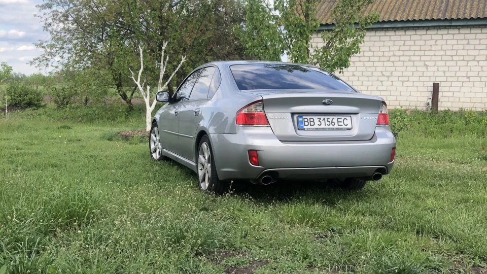 Subaru Legacy 3