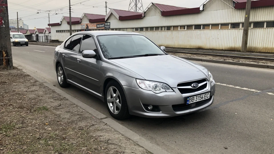 Subaru Legacy 5