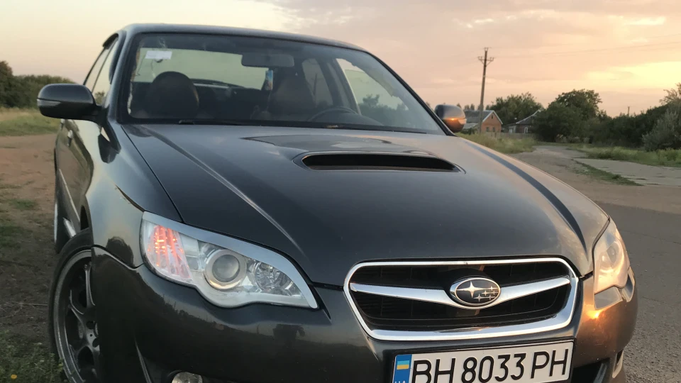 Subaru Legacy 2