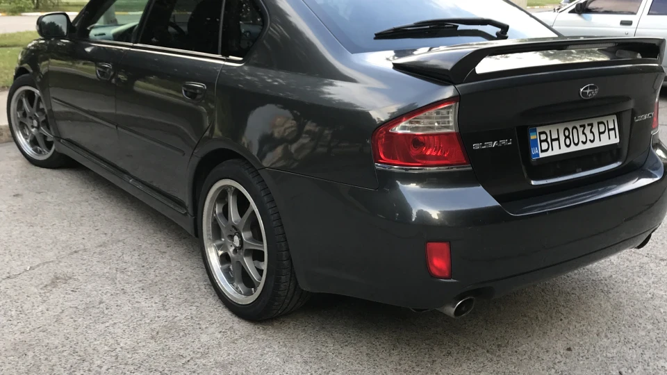 Subaru Legacy 5