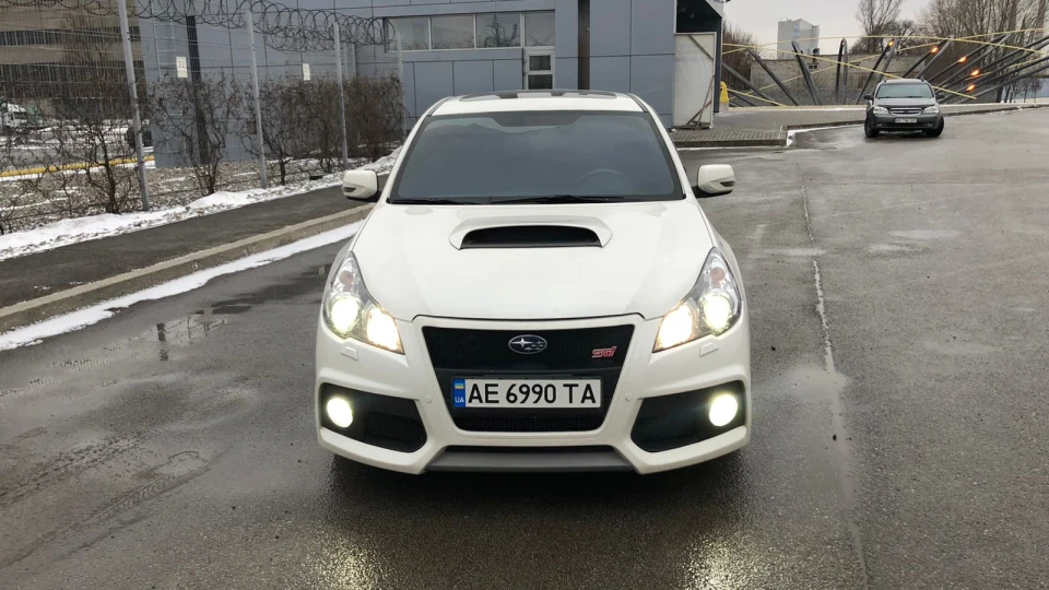 Subaru Legacy 3