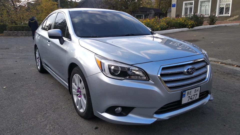 Subaru Legacy 2