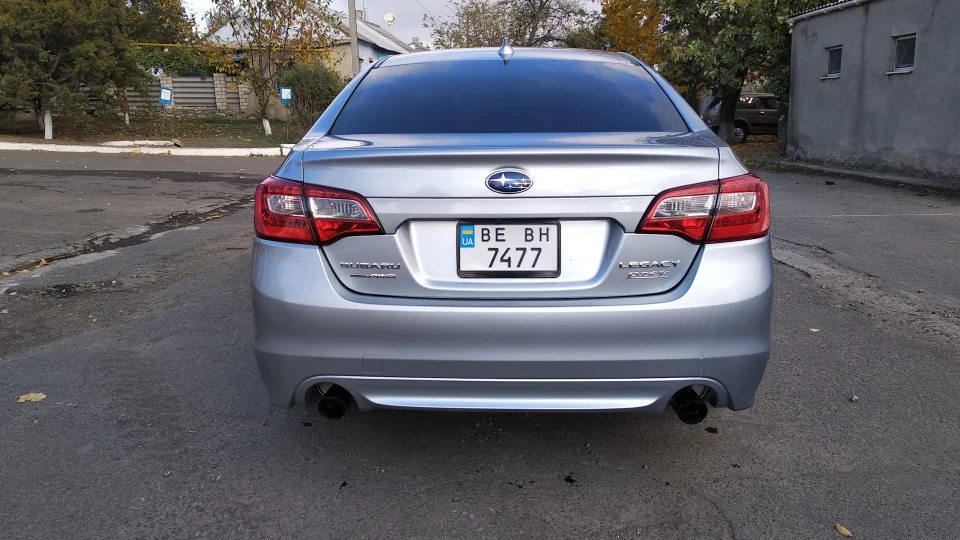 Subaru Legacy 5
