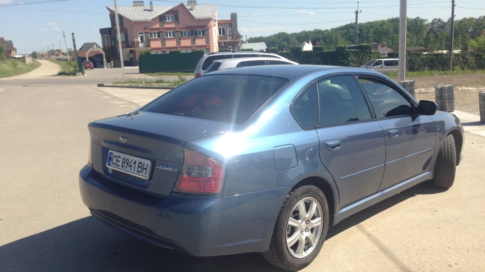 Subaru Legacy 3