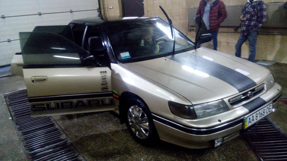 Subaru Legacy 4