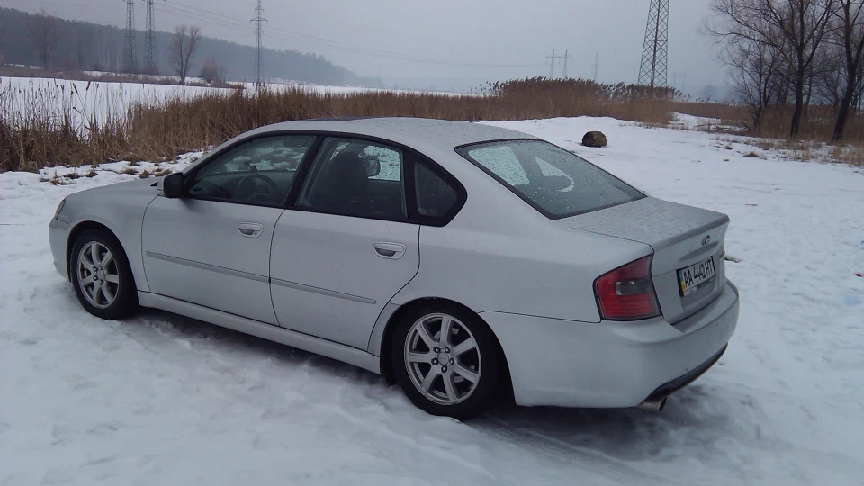 Subaru Legacy 2