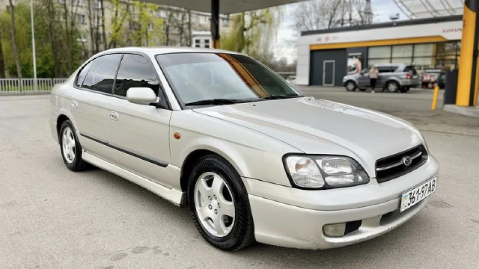 Subaru Legacy 5