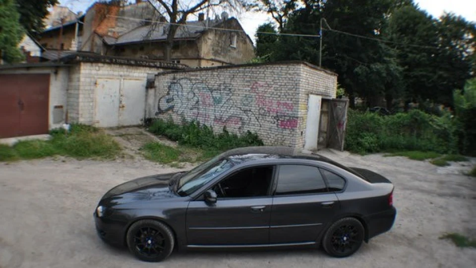 Subaru Legacy 4