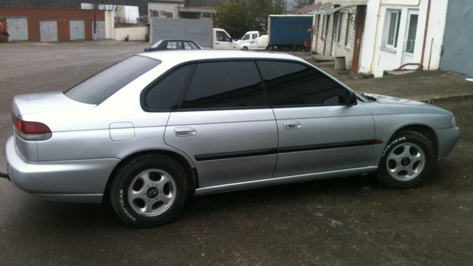 Subaru Legacy 2