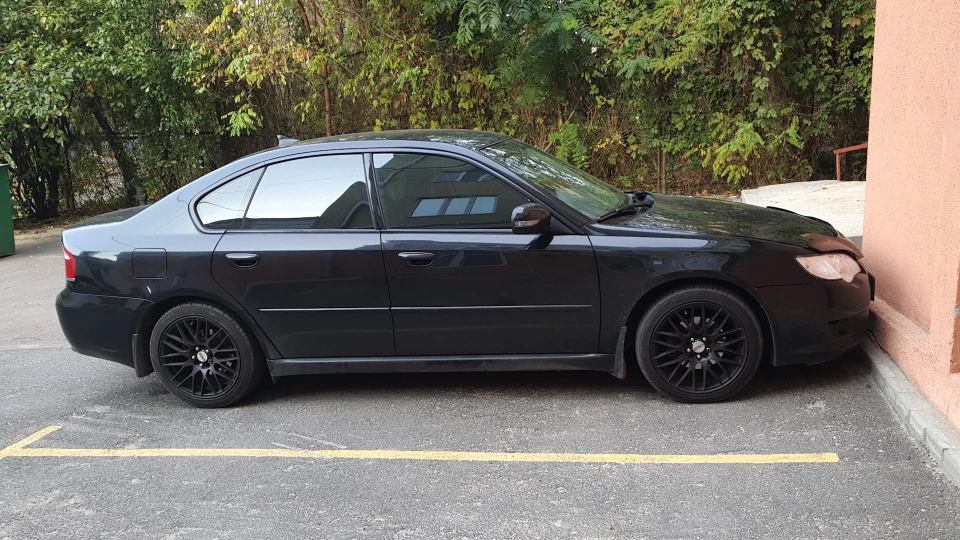 Subaru Legacy 4