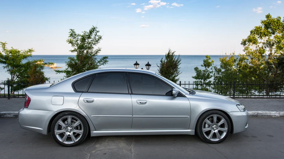 Subaru Legacy 2