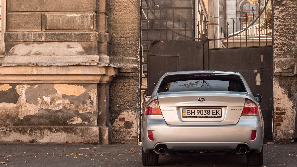 Subaru Legacy 4
