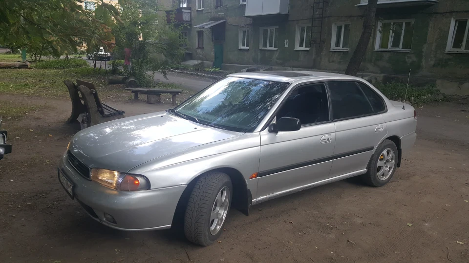 Subaru Legacy 3