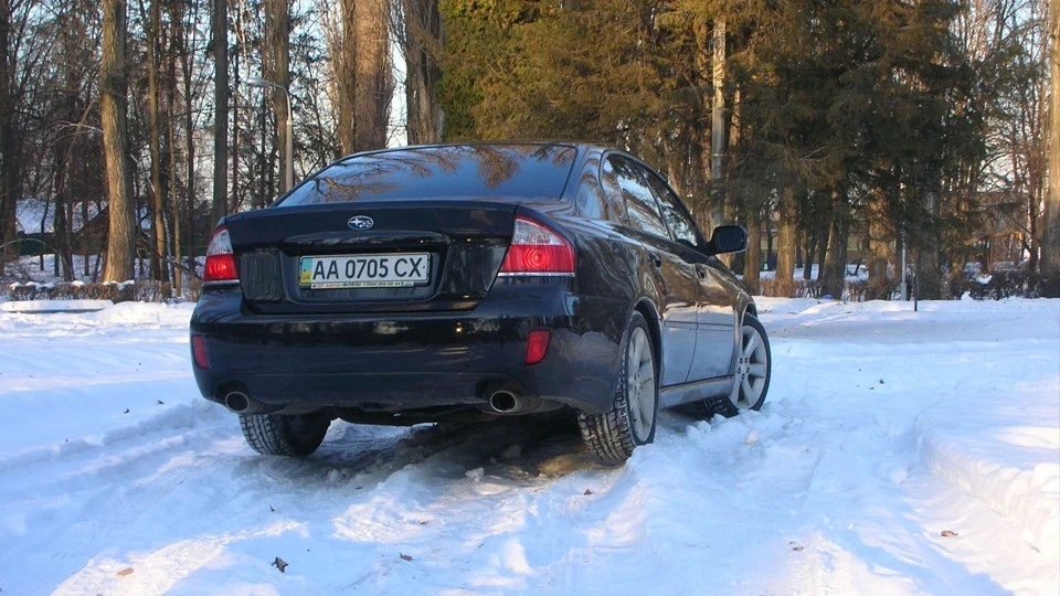 Subaru Legacy 2