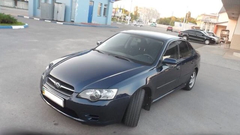 Subaru Legacy 2