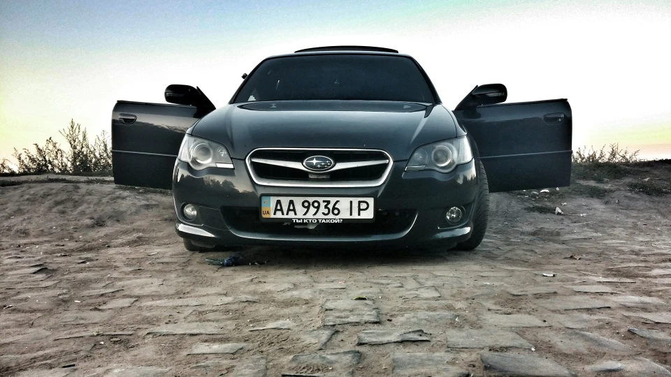 Subaru Legacy 2