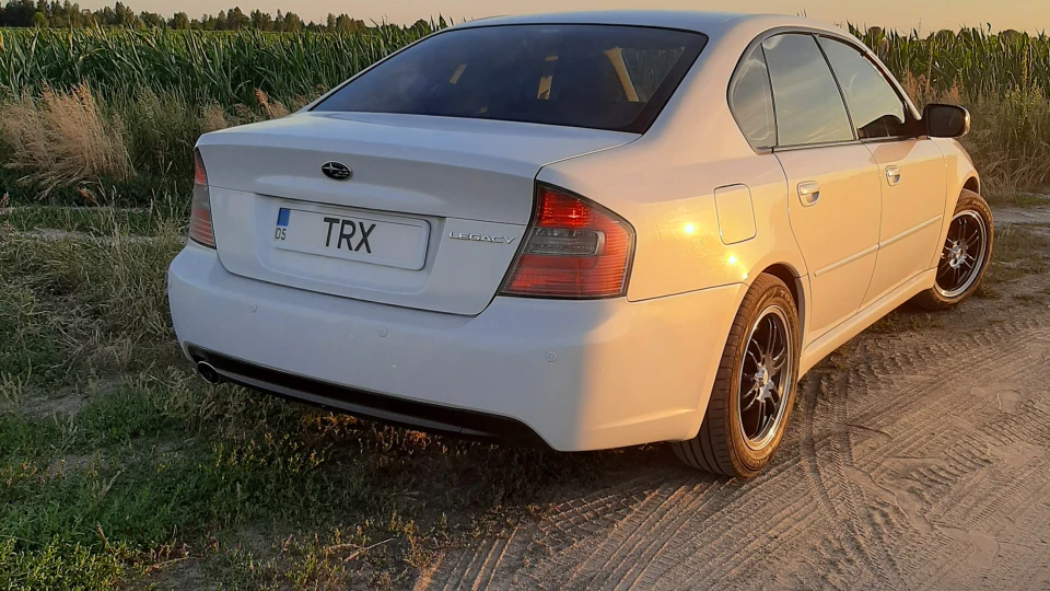 Subaru Legacy 5