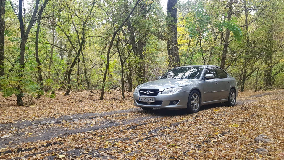Subaru Legacy 2