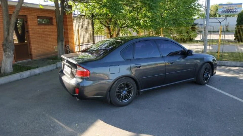Subaru Legacy 2