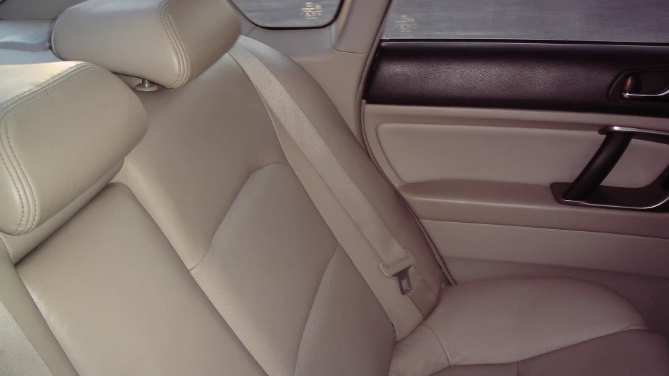 Subaru Legacy 4