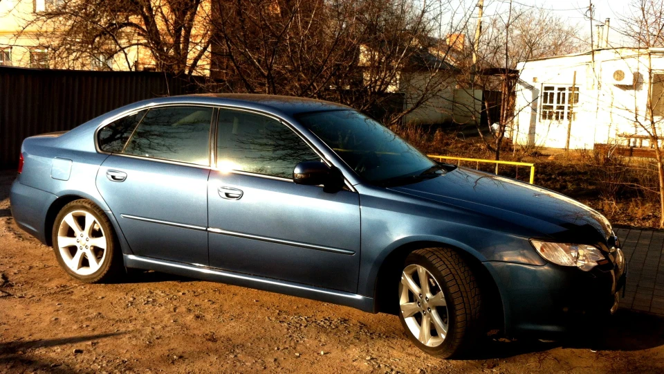 Subaru Legacy 2