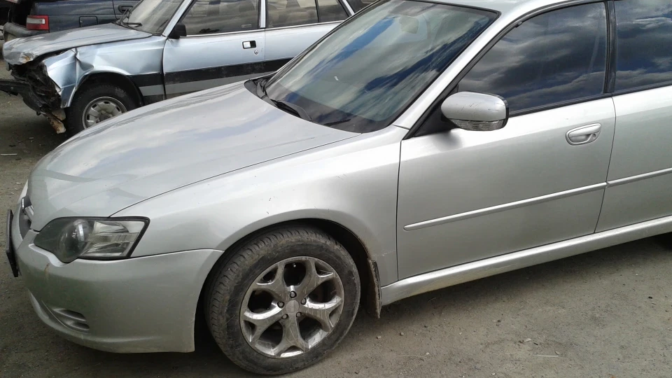Subaru Legacy 2.0 (138л.с.)5-механіка 2