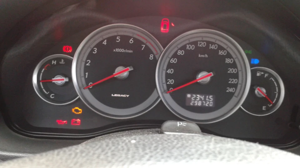 Subaru Legacy 2.0 (138л.с.)5-механіка 5