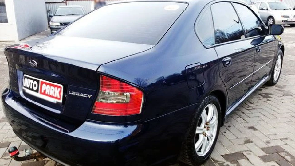 Subaru Legacy 2.0 АТ Symmetrical 4WD 4