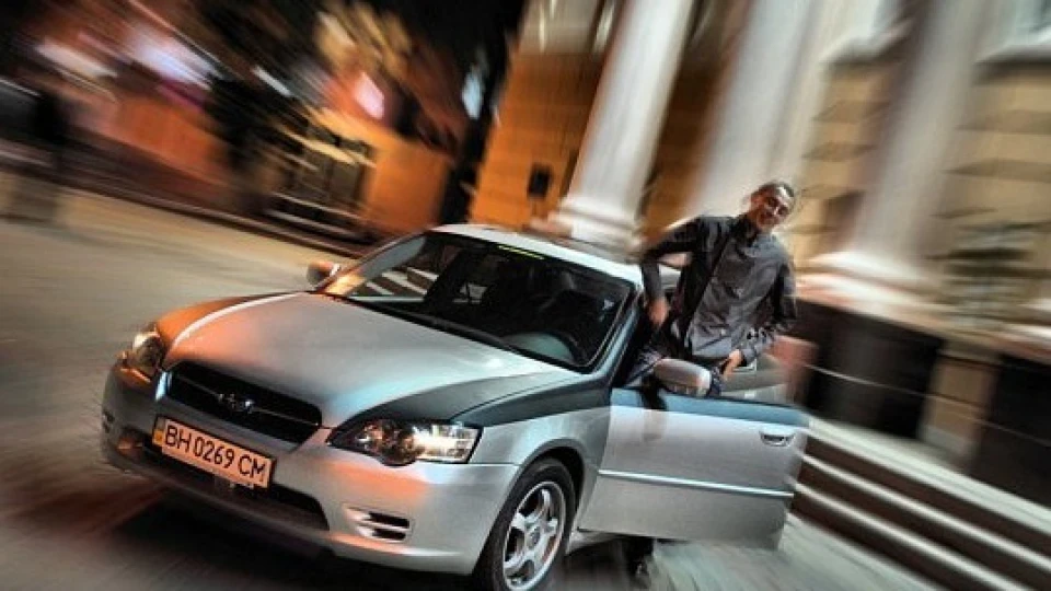 Subaru Legacy 2,0 АТ 5