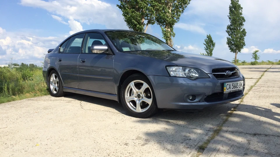 Subaru Legacy 2.0 AT 3