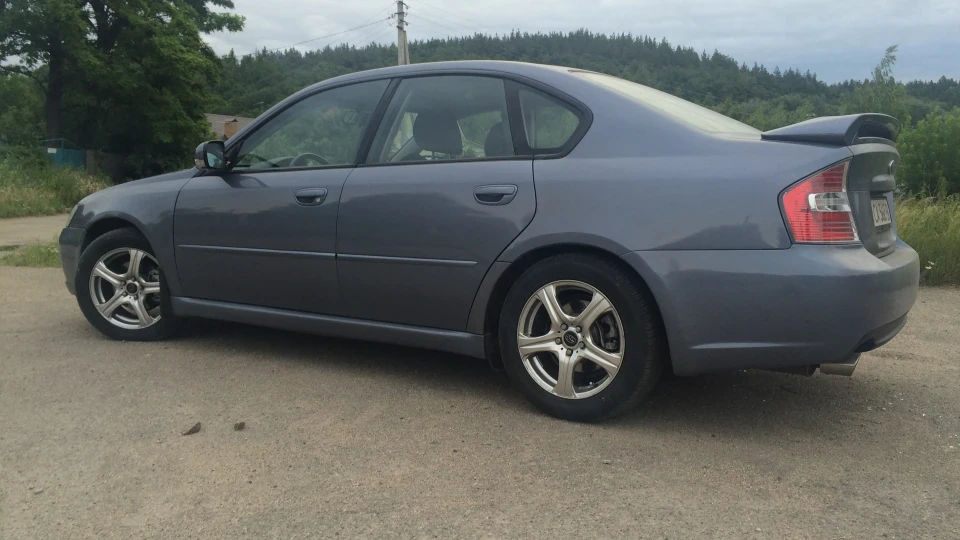 Subaru Legacy 2.0 AT 5