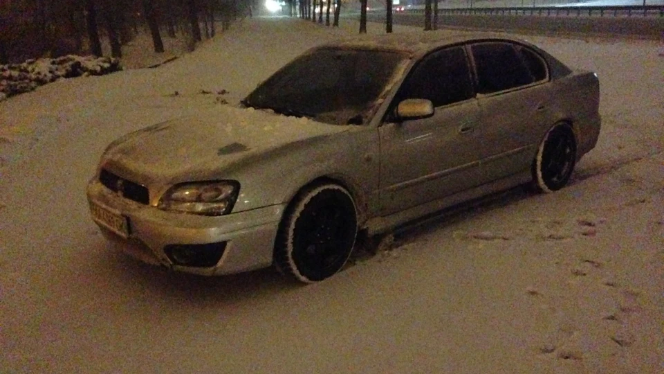 Subaru Legacy 2.0 Мех 2