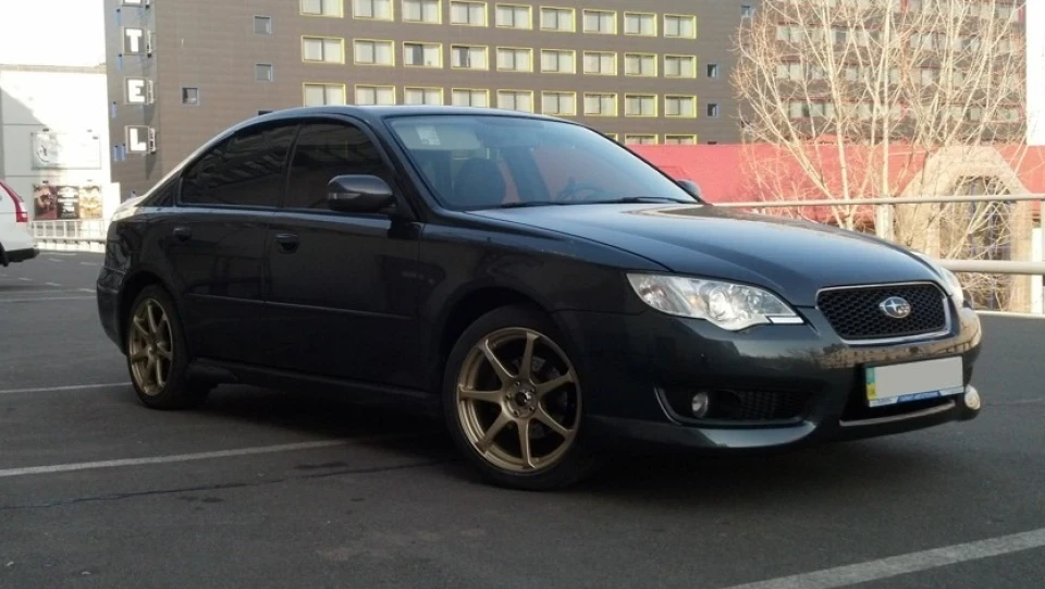 Subaru Legacy 2.0 MT SS 4