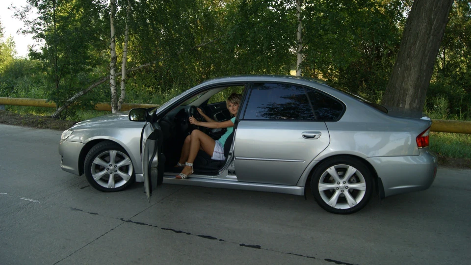 Subaru Legacy 2.0 МТ 4