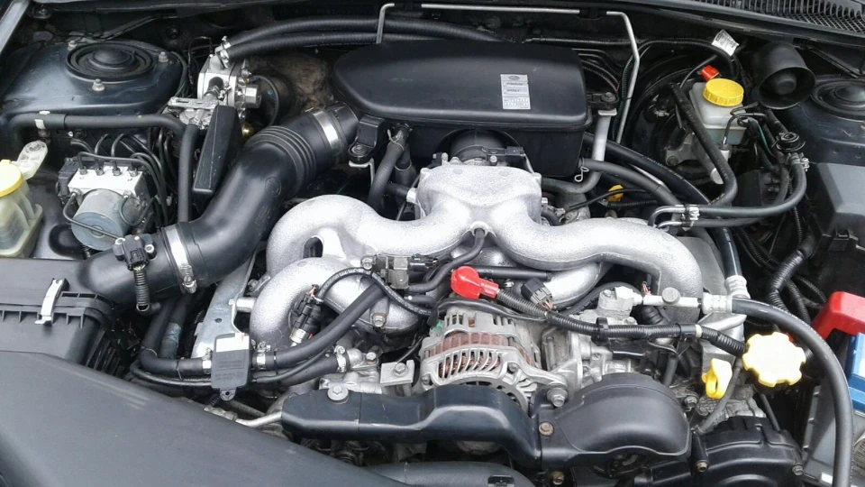 Subaru Legacy 2.0 R 3