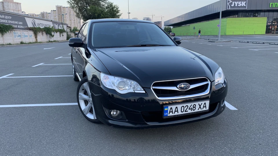 Subaru Legacy 2.0 3