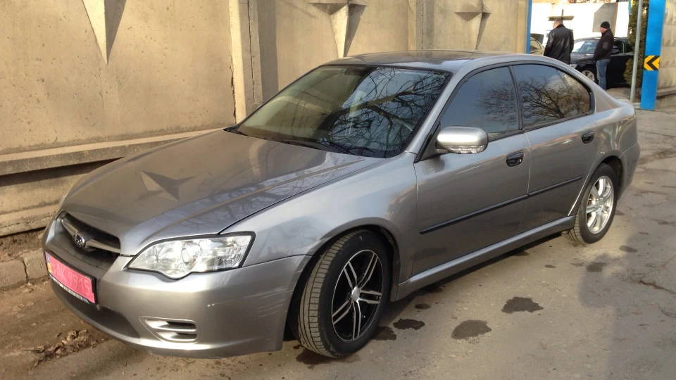 Subaru Legacy 2.0 4