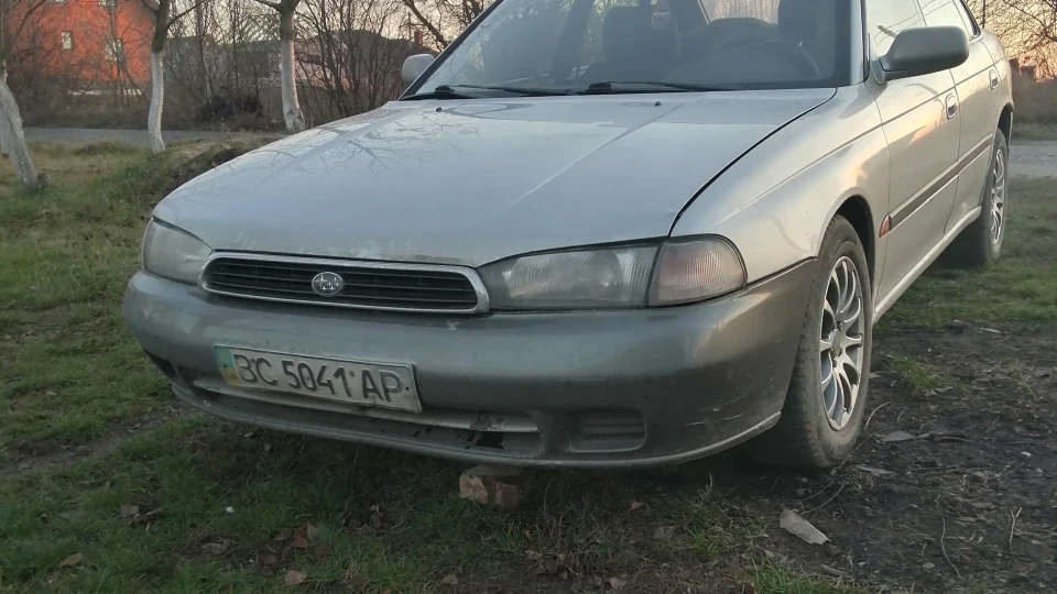 Subaru Legacy 2.0GL 2