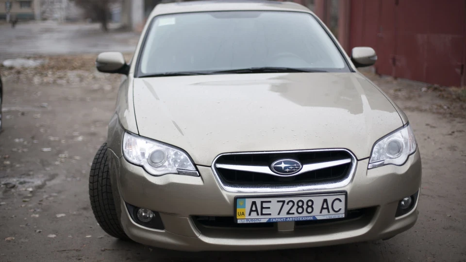 Subaru Legacy 2.0R 4