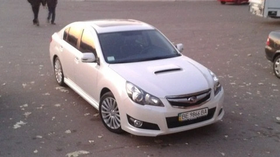 Subaru Legacy 2,5 GT 2
