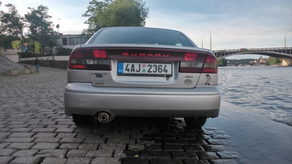 Subaru Legacy 2.5 gx automat 4