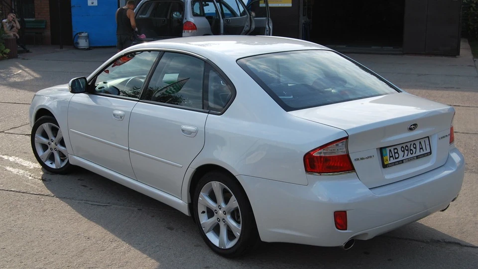 Subaru Legacy 2,5 на палиці 2