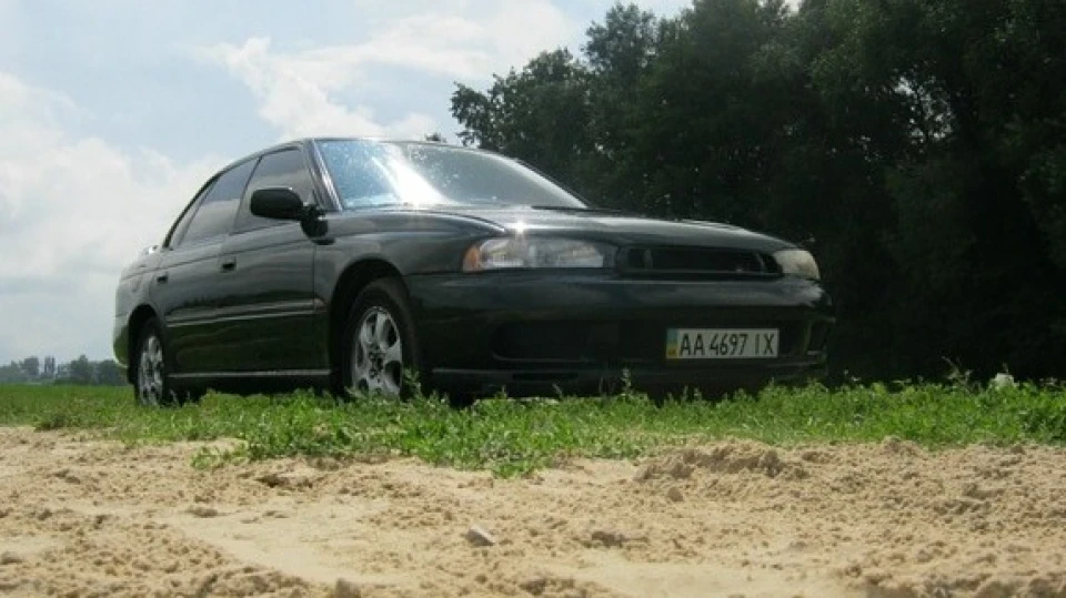 Subaru Legacy 2.5 RFRB 4