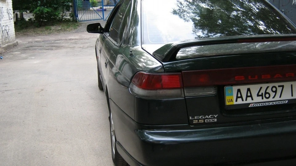 Subaru Legacy 2.5 RFRB 5