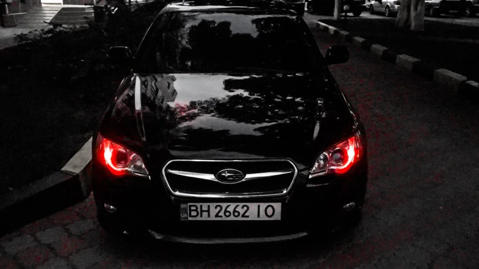 Subaru Legacy 2.5 в руки 3