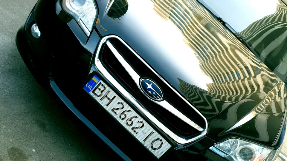 Subaru Legacy 2.5 в руки 5